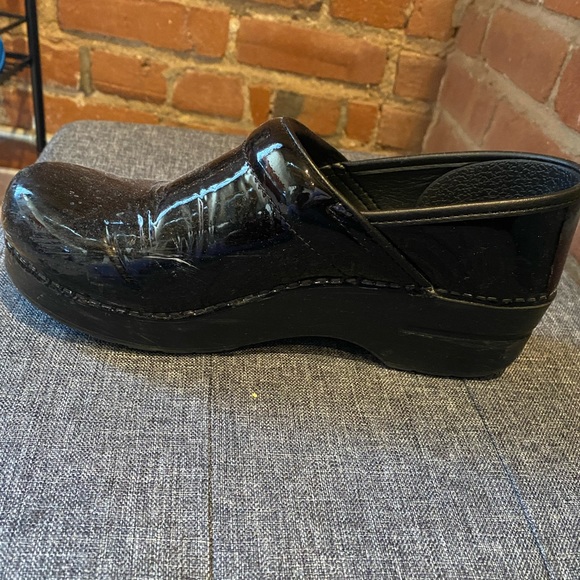 Dansko Patent Leather Clogs - Picture 3 of 7